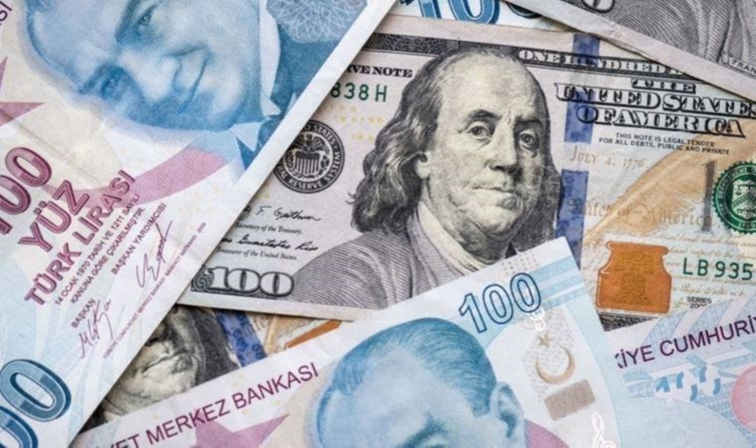 dolar-ve-euro-bugun-ne-kadar-oldu-8-mayis-2025-persembe-doviz-fiyatlari-aaWNZLIv.jpg
