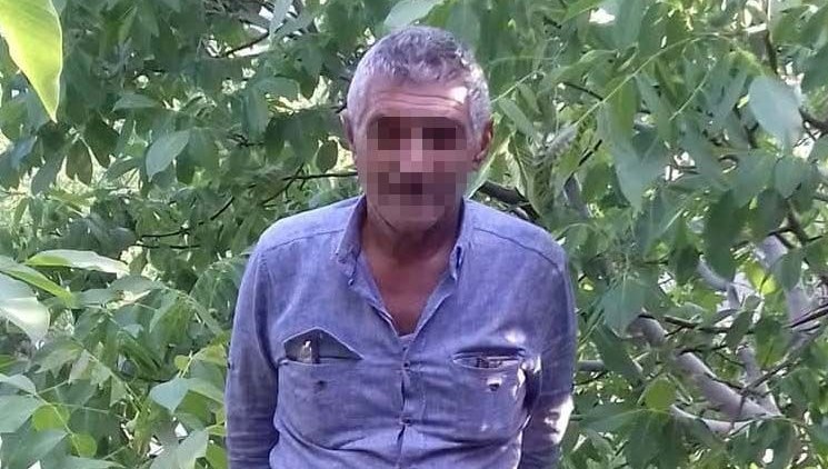 dayisi ve yengesinioldurdu kalp krizi gecirip can verdi 5OjrV8ZT