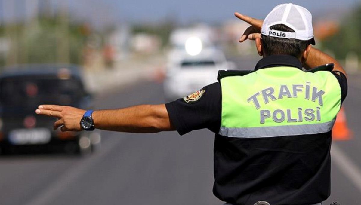 ehliyetine el konulana sahte alkol testi 42 kisi gozaltina alindi pGWDlhHf