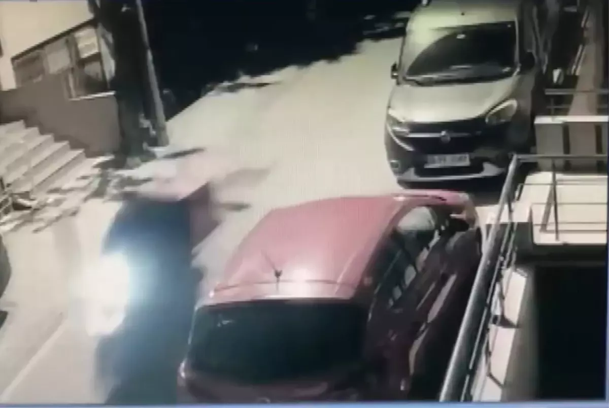 istanbulda park halindeki motosikletleri calan supheliler tutuklandi 6ds6gP2g