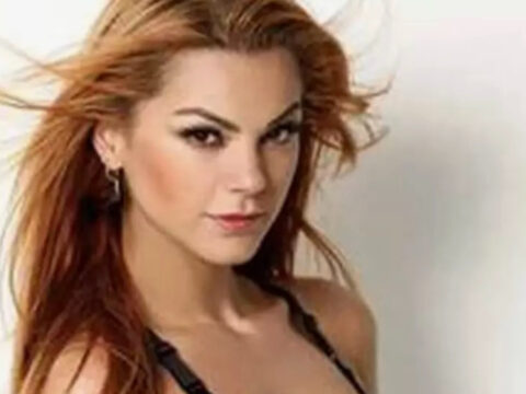 Şarkıcı Nez kariyerini engelleyen ismi ilk kez açıkladı