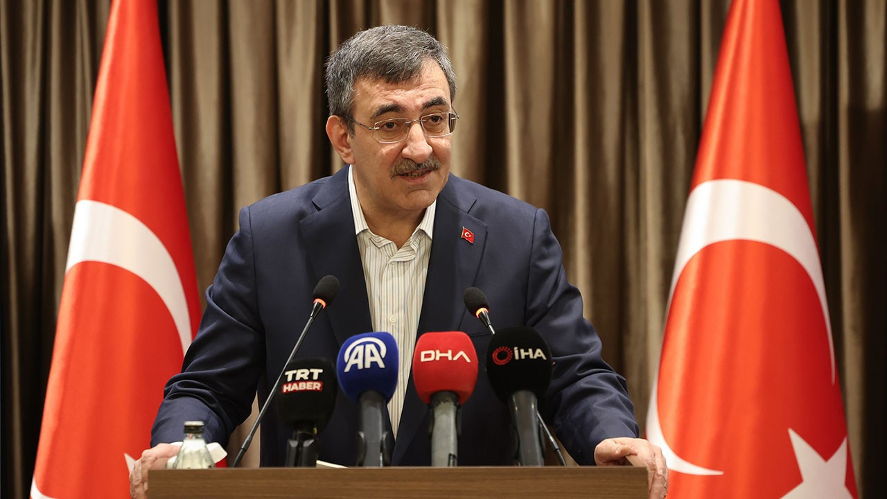 Cumhurbaskani yardimcisi yilmaz turkiye ekonomisini yuzde 35 buyutmeyi basardi QDzSNppK