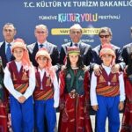 Vanda 9 gun surecek kultur sanat ve lezzet soleni basladi qm3sHZDM